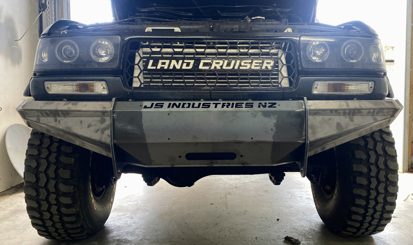 80 Series Landcruiser Front Bar Fabrication Drawing Kit.